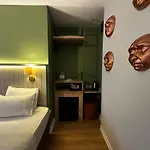 Otto X Hotell