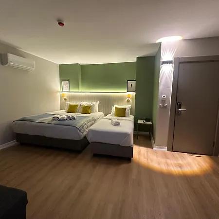 Otto X Hotel 3*