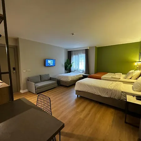 Otto X Hotel 3*
