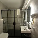 Otto X Hotel 3*