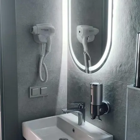 Otto Hotel 3*