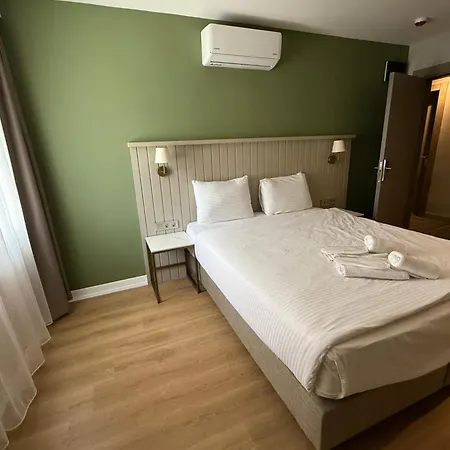 Otel Otto X